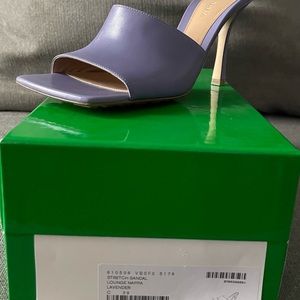 Bottega Veneta mules